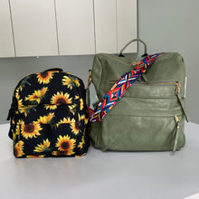 Load image into Gallery viewer, Pouch &amp; Mini Backpack Set - Turquoise Sunflower
