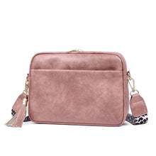 Load image into Gallery viewer, Chloe Crossbody Bag
