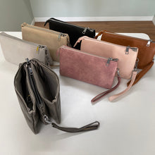 Load image into Gallery viewer, Lucky Clutch Crossbody
