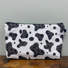 Load image into Gallery viewer, Pouch - Cow, New Black Spots
